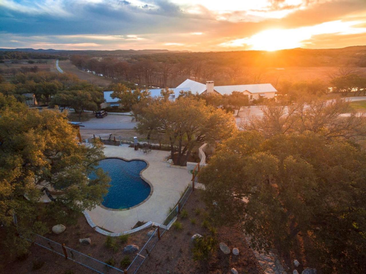 מלון ברני Joshua Creek Ranch מראה חיצוני תמונה
